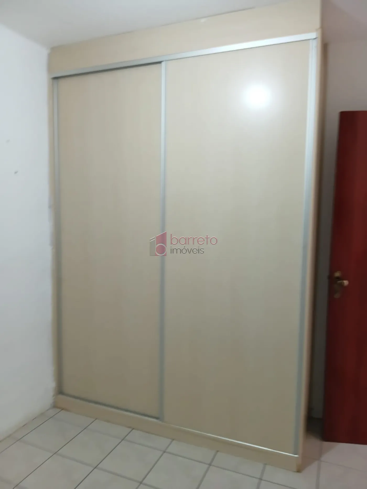 APARTAMENTO MOBILIADO PARA LOCAÇÃO NO CONDOMÍNIO JULIA NO JARDIM DAS PINTANGUEIRAS – JUNDIAÍ/SP
