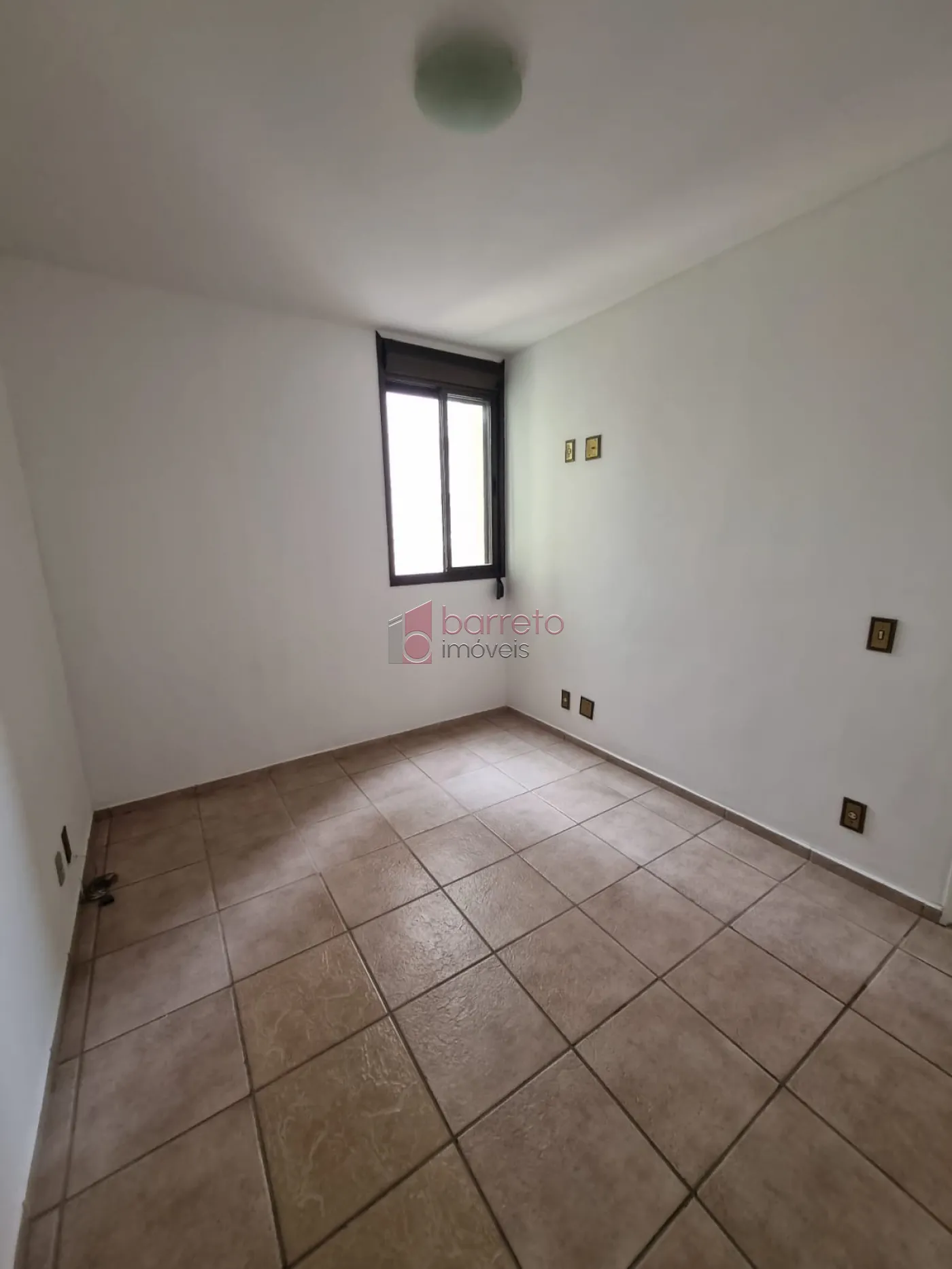 APARTAMENTO PARA LOCAÇÃO NO CONDOMÍNIO CHÁCARA DAS FLORES – JUNDIAÍ/SP