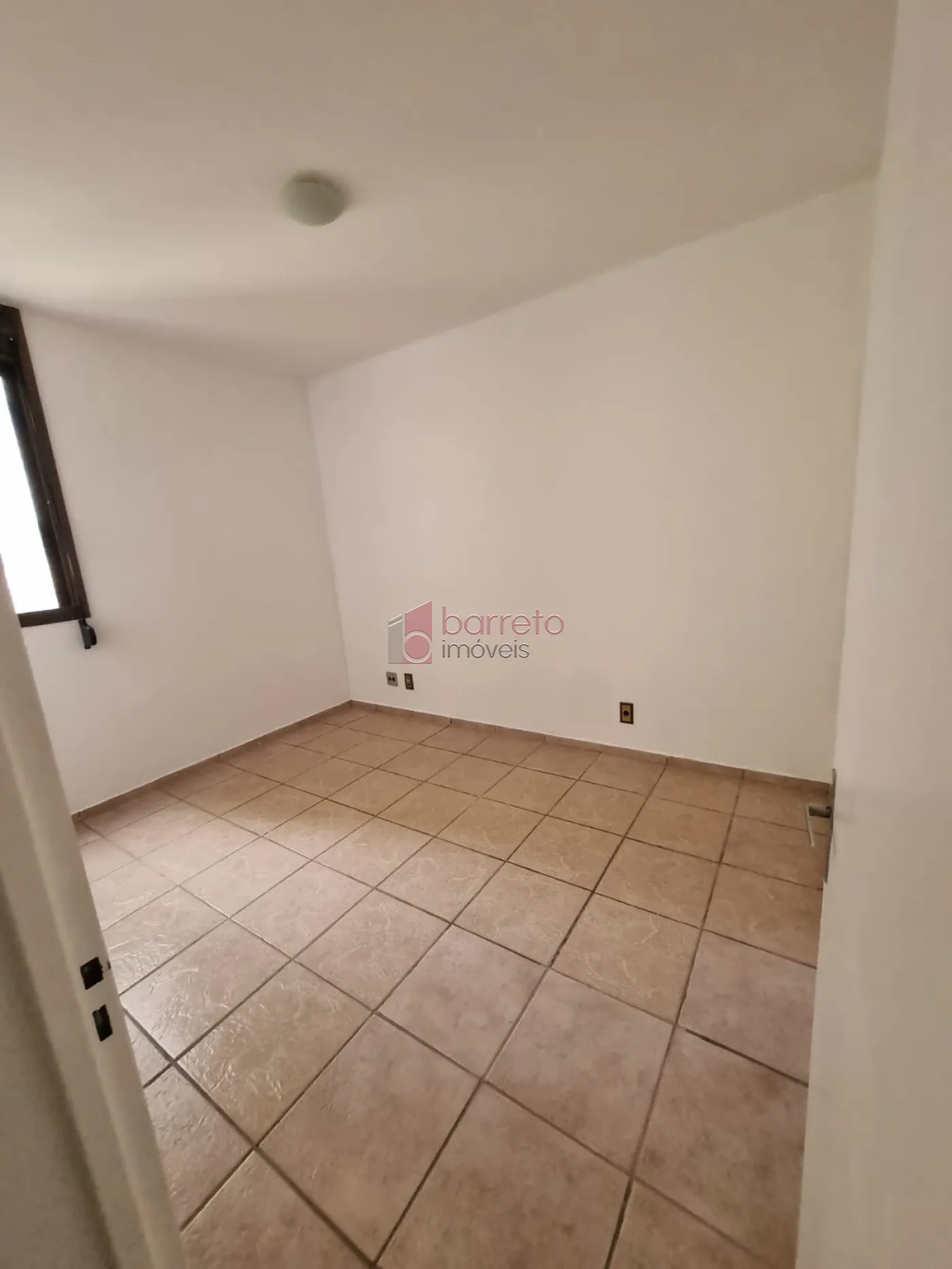APARTAMENTO PARA LOCAÇÃO NO CONDOMÍNIO CHÁCARA DAS FLORES – JUNDIAÍ/SP