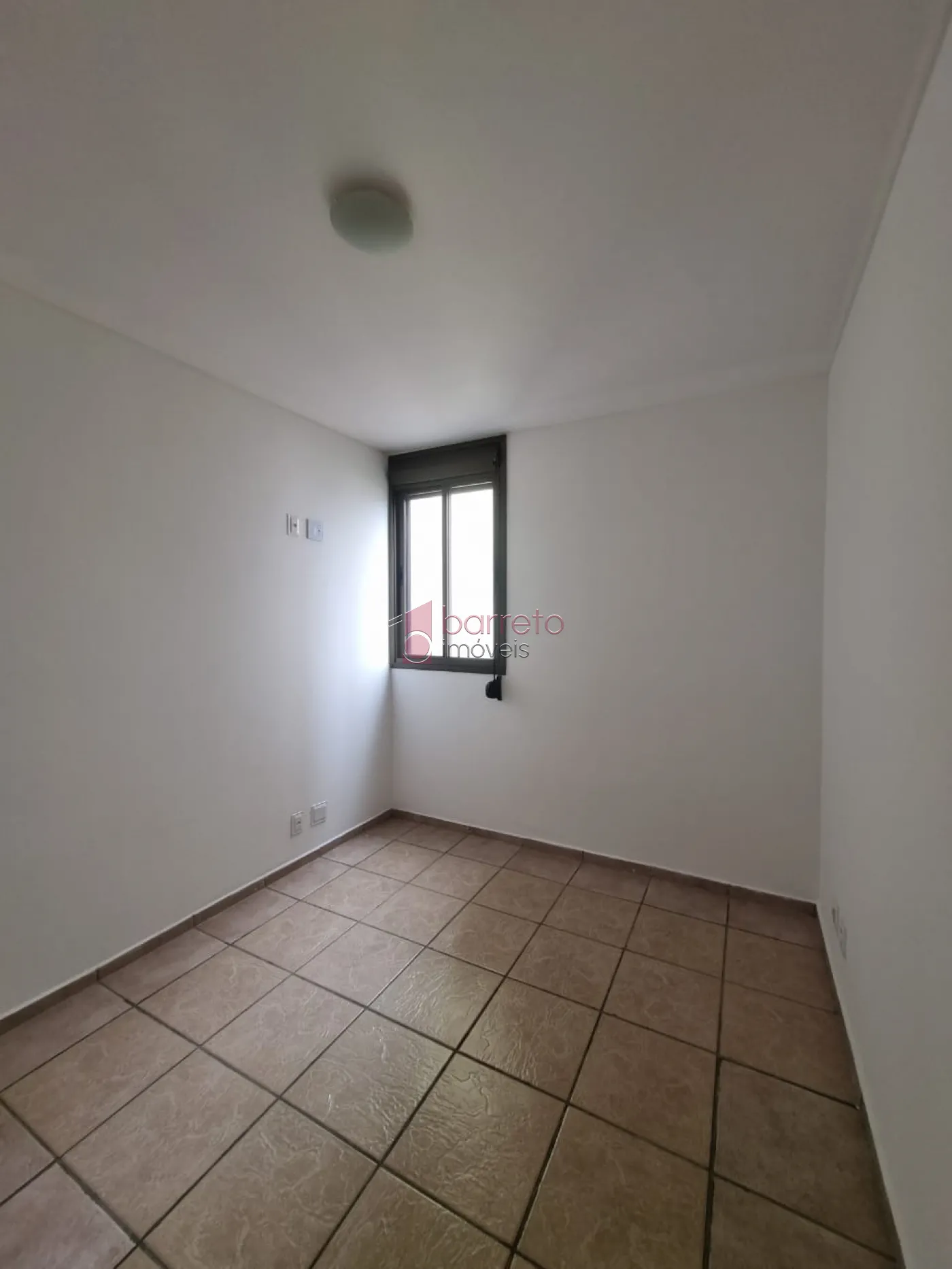 APARTAMENTO PARA LOCAÇÃO NO CONDOMÍNIO CHÁCARA DAS FLORES – JUNDIAÍ/SP