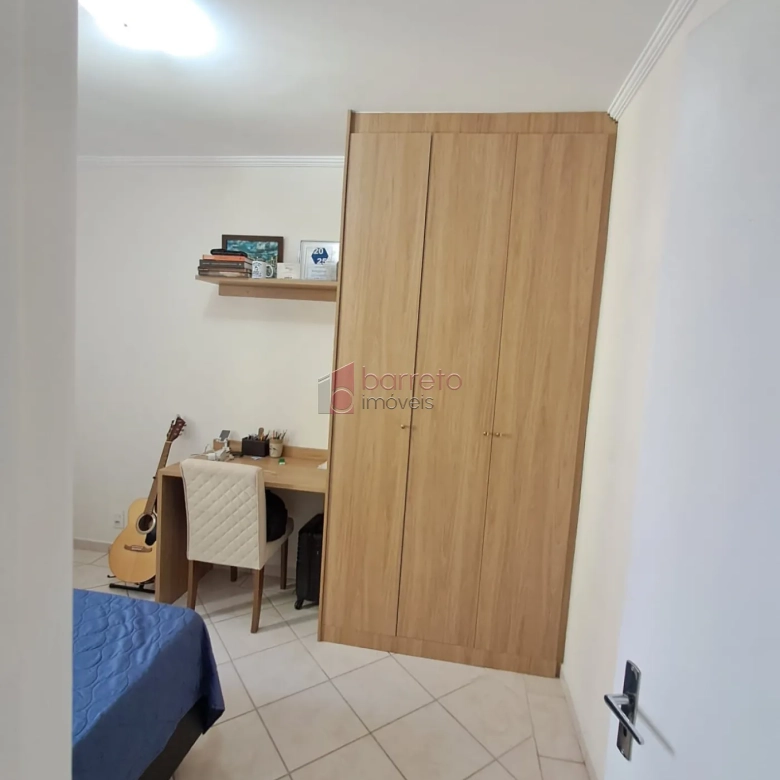 APARTAMENTO À VENDA NO CONDOMÍNIO CHÁCARA DAS FLORES II NO BAIRRO JARDIM SANTA TERESA EM JUNDIAÍ/SP