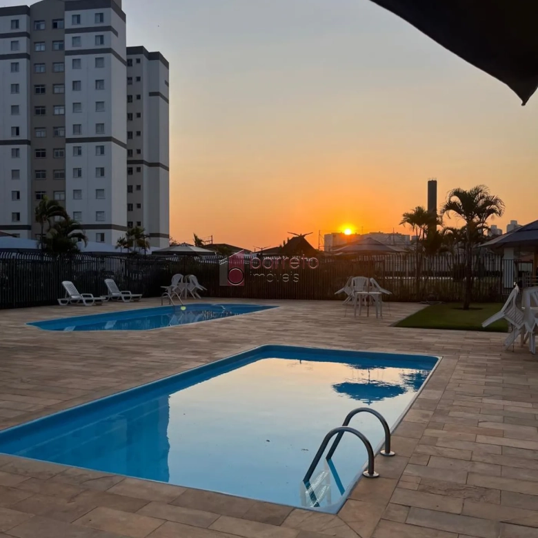 APARTAMENTO À VENDA NO CONDOMÍNIO PORTAL DAS PALMEIRAS EM JUNDIAÍ/SP