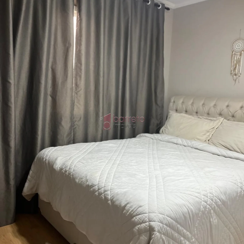 APARTAMENTO À VENDA NO CONDOMÍNIO PORTAL DAS PALMEIRAS EM JUNDIAÍ/SP