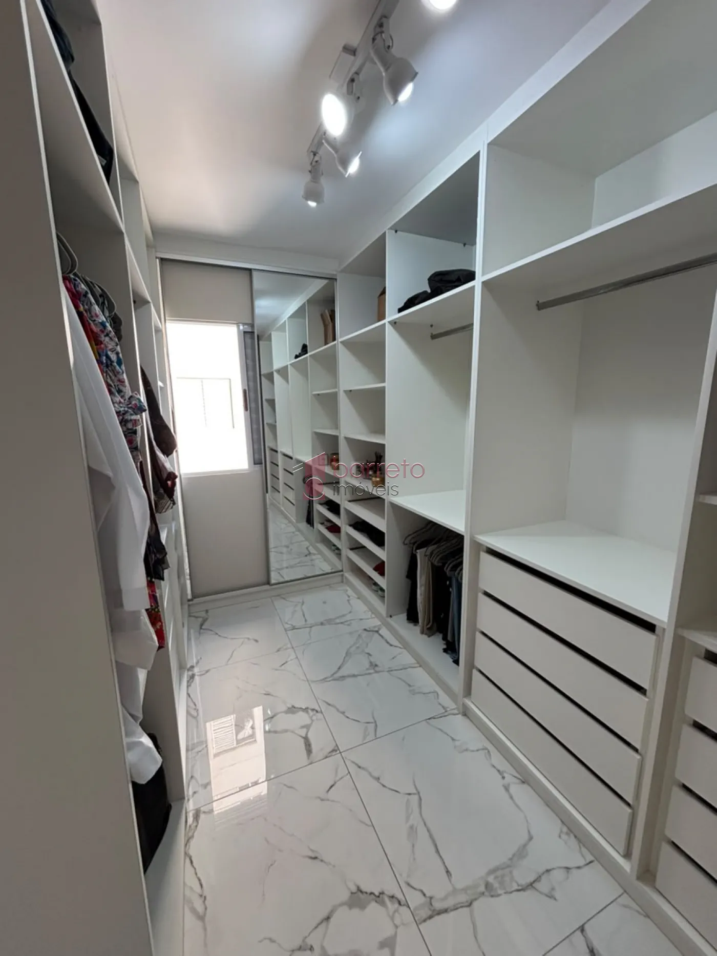 APARTAMENTO À VENDA NO CONDOMÍNIO JARDIM CONQUISTA, JUNDIAÍ/SP