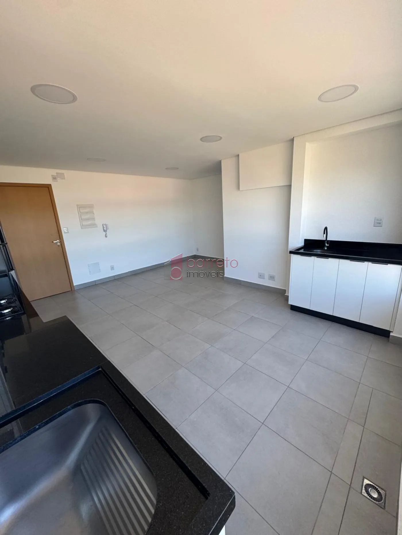 APARTAMENTO À VENDA E LOCAÇÃO NO CONDOMÍNIO NEXUS – JUNDIAÍ/SP