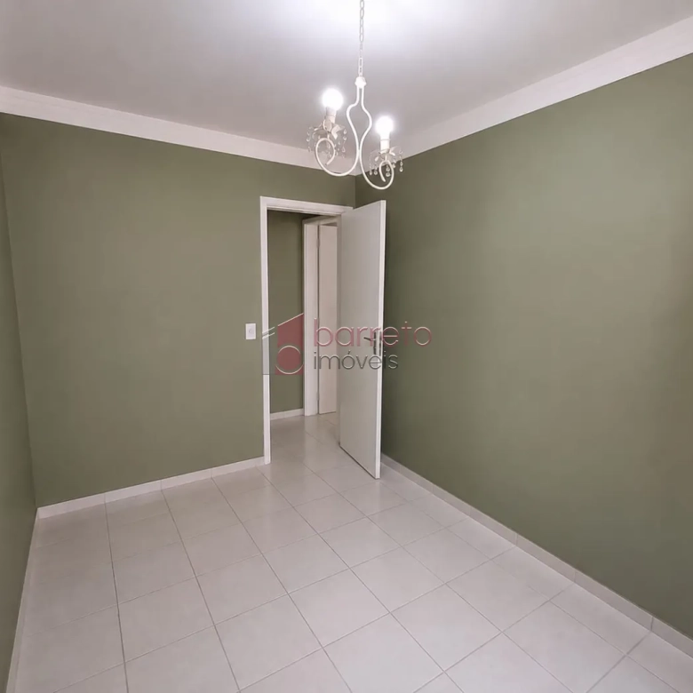 APARTAMENTO À VENDA NO CONDOMÍNIO VARANDAS DO JAPI NO BAIRRO MEDEIROS EM JUNDIAÍ/SP