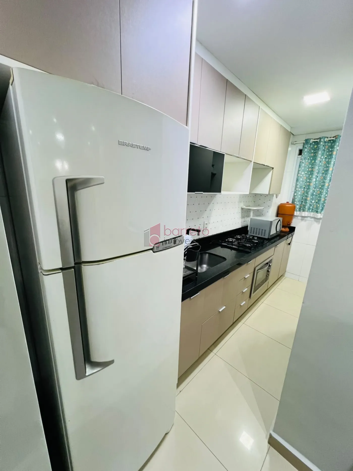 APARTAMENTO MOBILIADO PARA LOCAÇÃO NO RESIDENCIAL CAMÉLIA – JUNDIÁI/SP