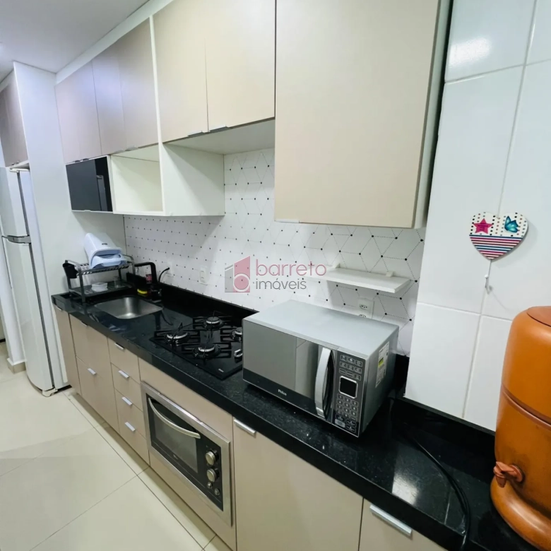 APARTAMENTO MOBILIADO PARA LOCAÇÃO NO RESIDENCIAL CAMÉLIA – JUNDIÁI/SP