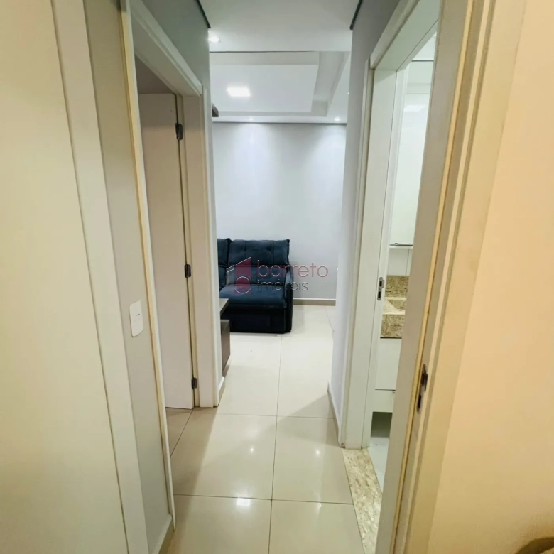 APARTAMENTO MOBILIADO PARA LOCAÇÃO NO RESIDENCIAL CAMÉLIA – JUNDIÁI/SP