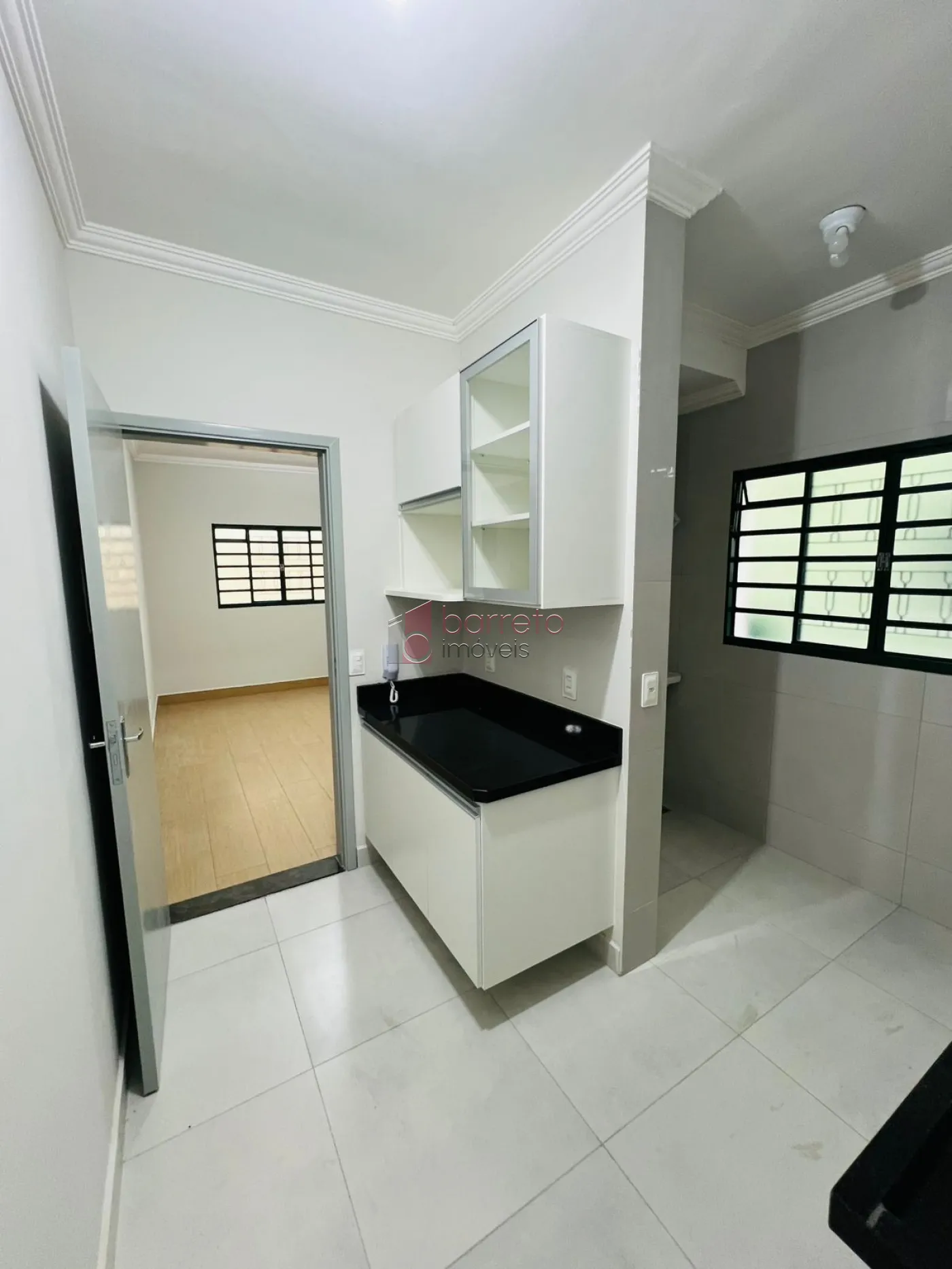 APARTAMENTO PARA LOCAÇÃO NO CONDOMÍNIO ED. ALICE GRINZATTI MARTINS – JUNDIAÍ/SP