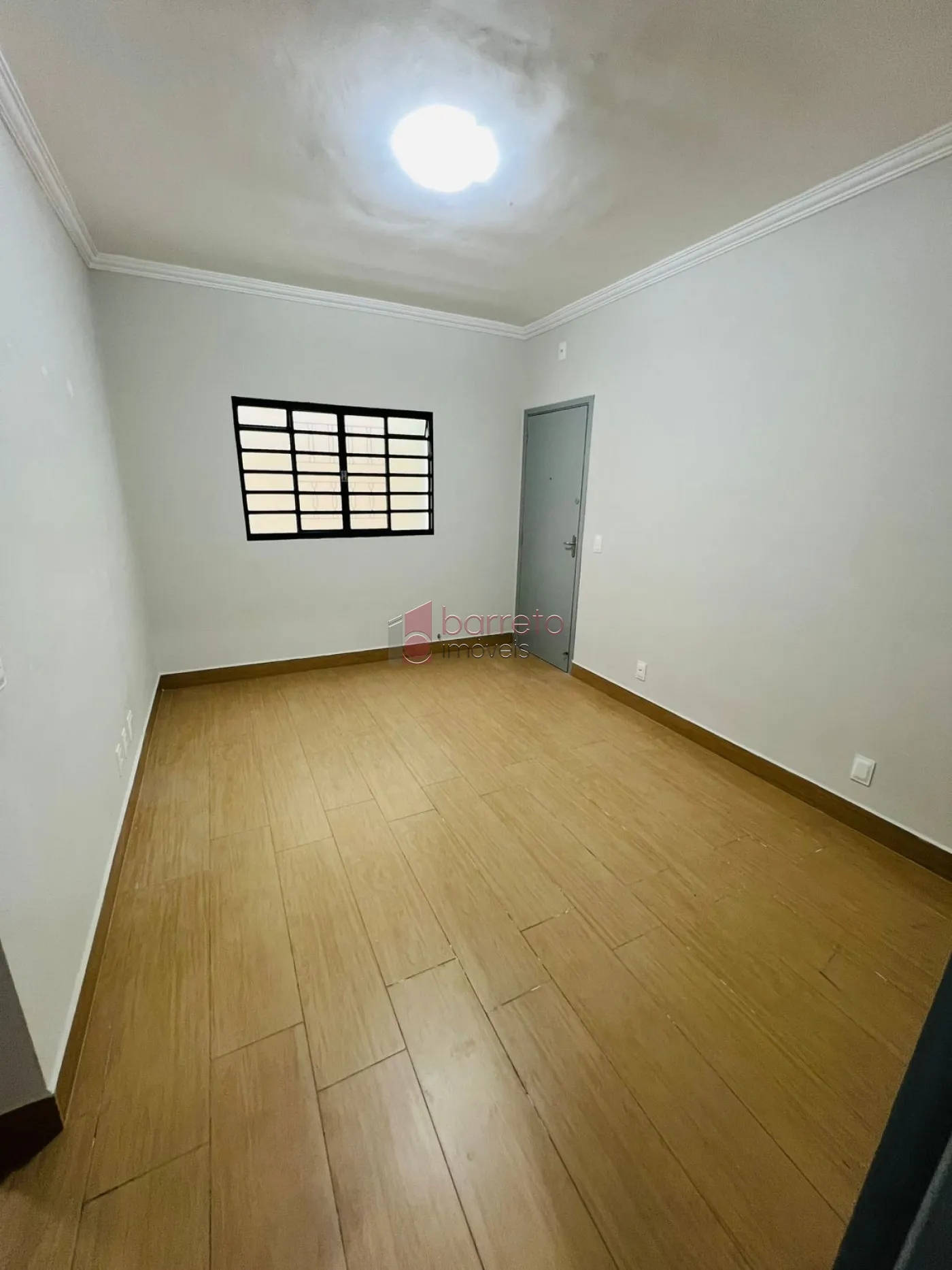 APARTAMENTO PARA LOCAÇÃO NO CONDOMÍNIO ED. ALICE GRINZATTI MARTINS – JUNDIAÍ/SP