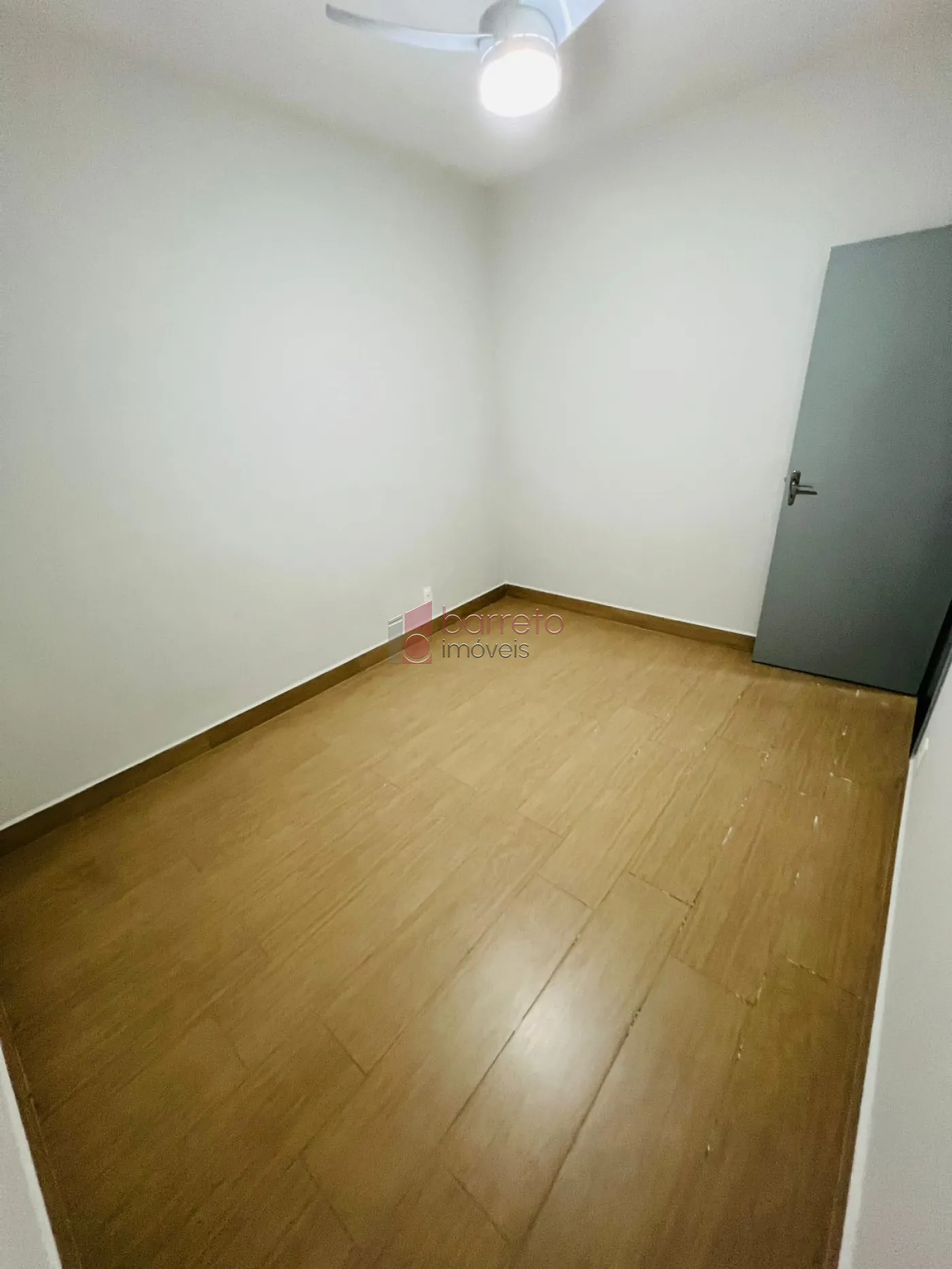APARTAMENTO PARA LOCAÇÃO NO CONDOMÍNIO ED. ALICE GRINZATTI MARTINS – JUNDIAÍ/SP