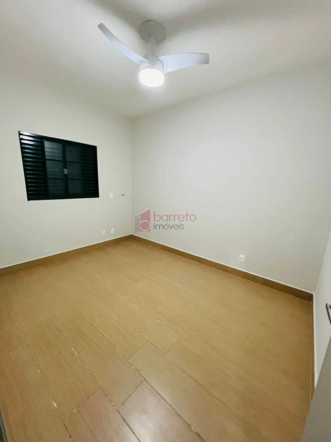 APARTAMENTO PARA LOCAÇÃO NO CONDOMÍNIO ED. ALICE GRINZATTI MARTINS – JUNDIAÍ/SP