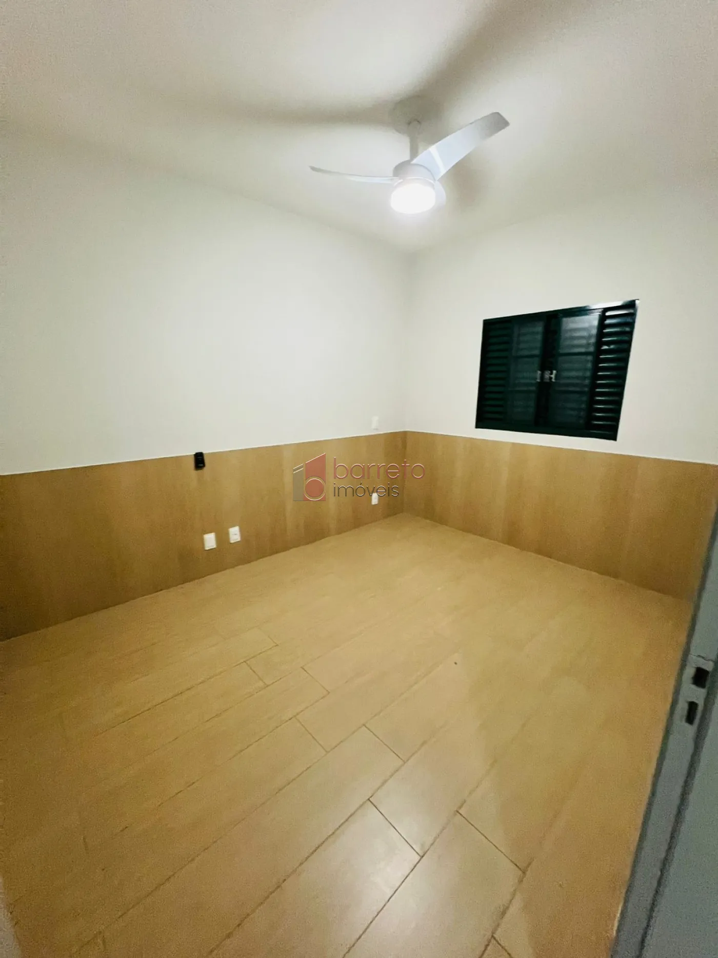 APARTAMENTO PARA LOCAÇÃO NO CONDOMÍNIO ED. ALICE GRINZATTI MARTINS – JUNDIAÍ/SP