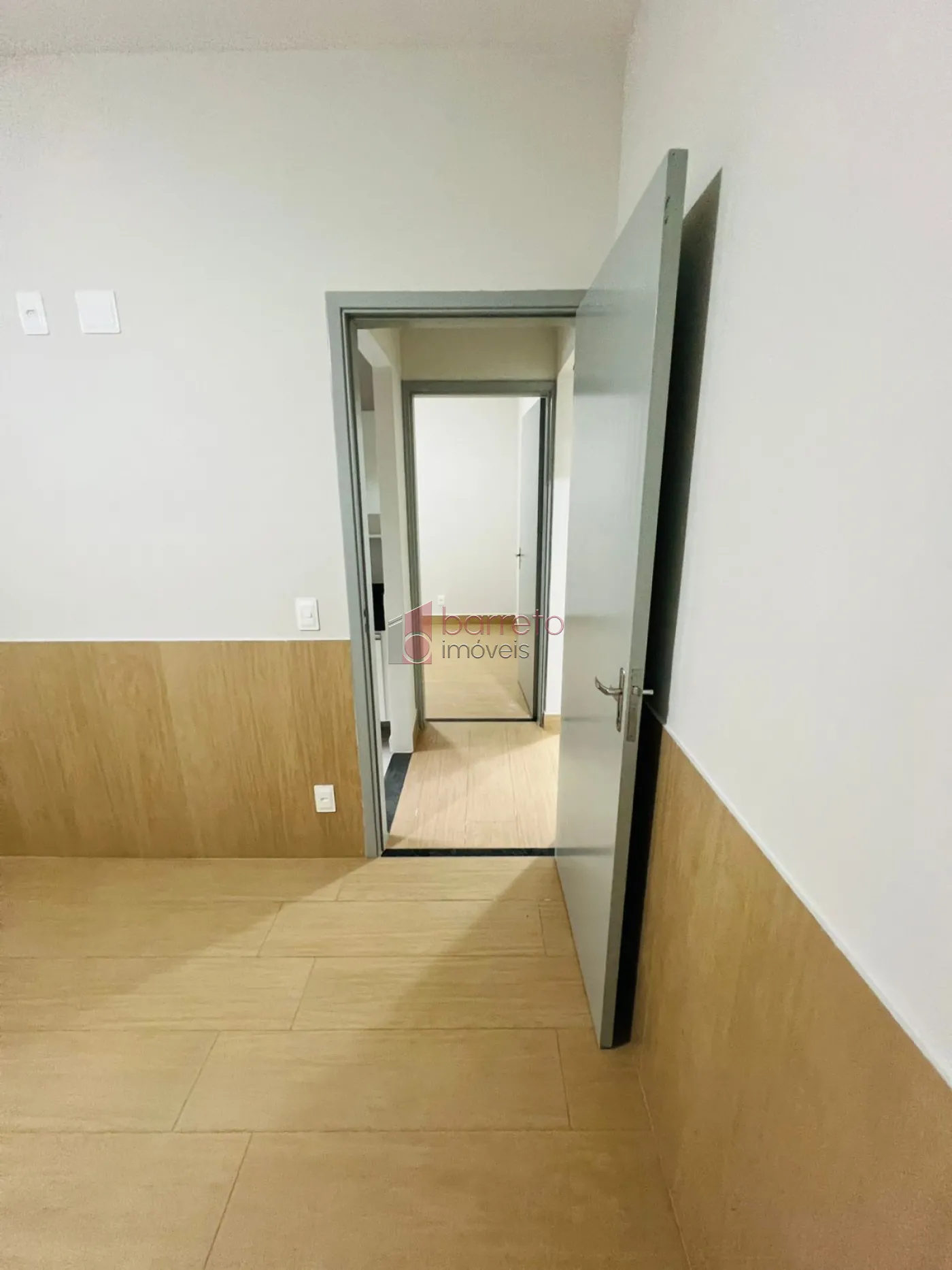 APARTAMENTO PARA LOCAÇÃO NO CONDOMÍNIO ED. ALICE GRINZATTI MARTINS – JUNDIAÍ/SP