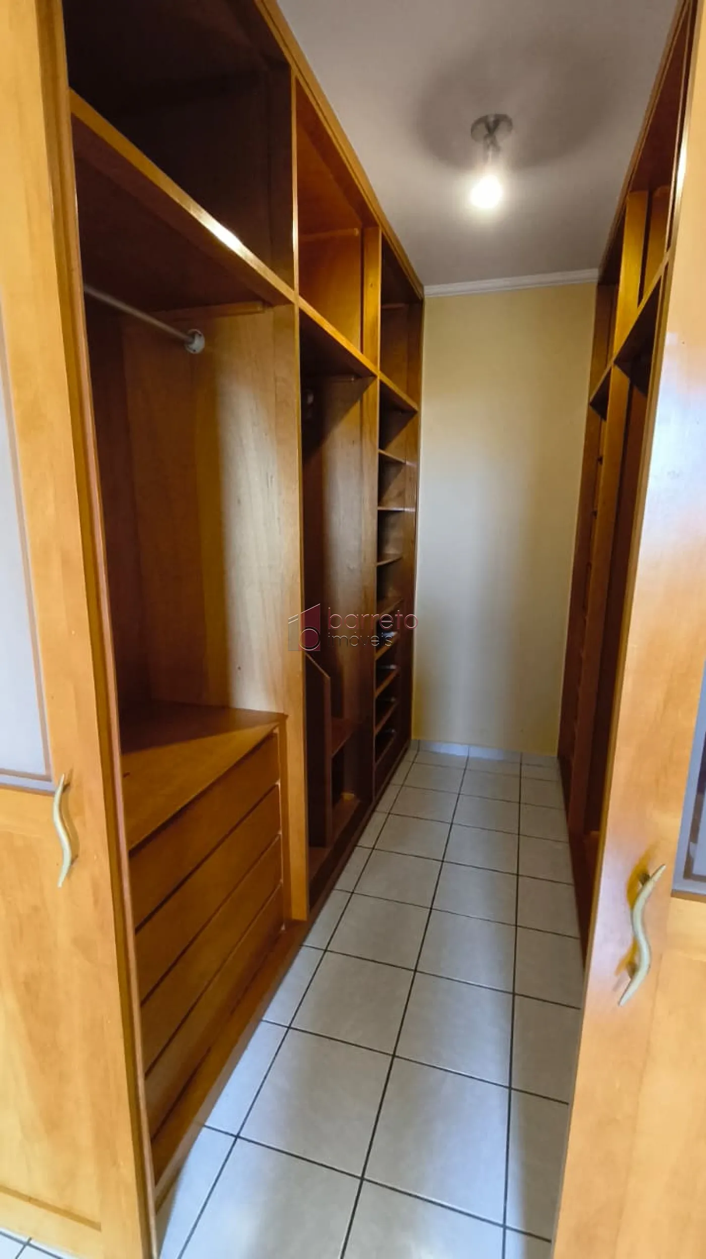 APARTAMENTO À VENDA NO CONDOMÍNIO CHÁCARA PRIMAVERA EM JUNDIAÍ/SP