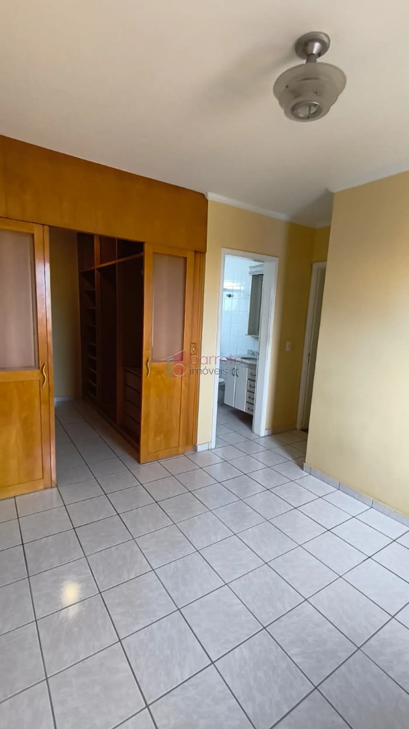 APARTAMENTO À VENDA NO CONDOMÍNIO CHÁCARA PRIMAVERA EM JUNDIAÍ/SP