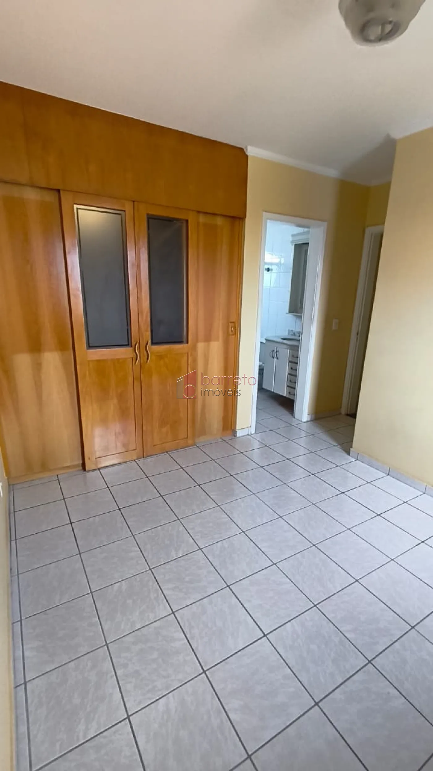 APARTAMENTO À VENDA NO CONDOMÍNIO CHÁCARA PRIMAVERA EM JUNDIAÍ/SP