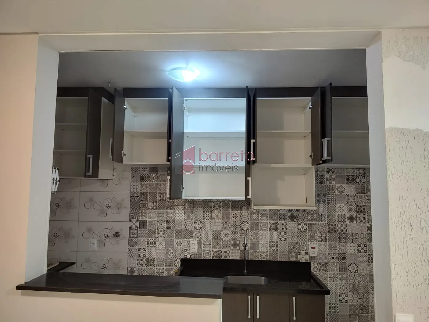 APARTAMENTO À VENDA NO CONDOMÍNIO RESERVA DO JAPI BEGÔNIAS EM JUNDIAÍ/SP