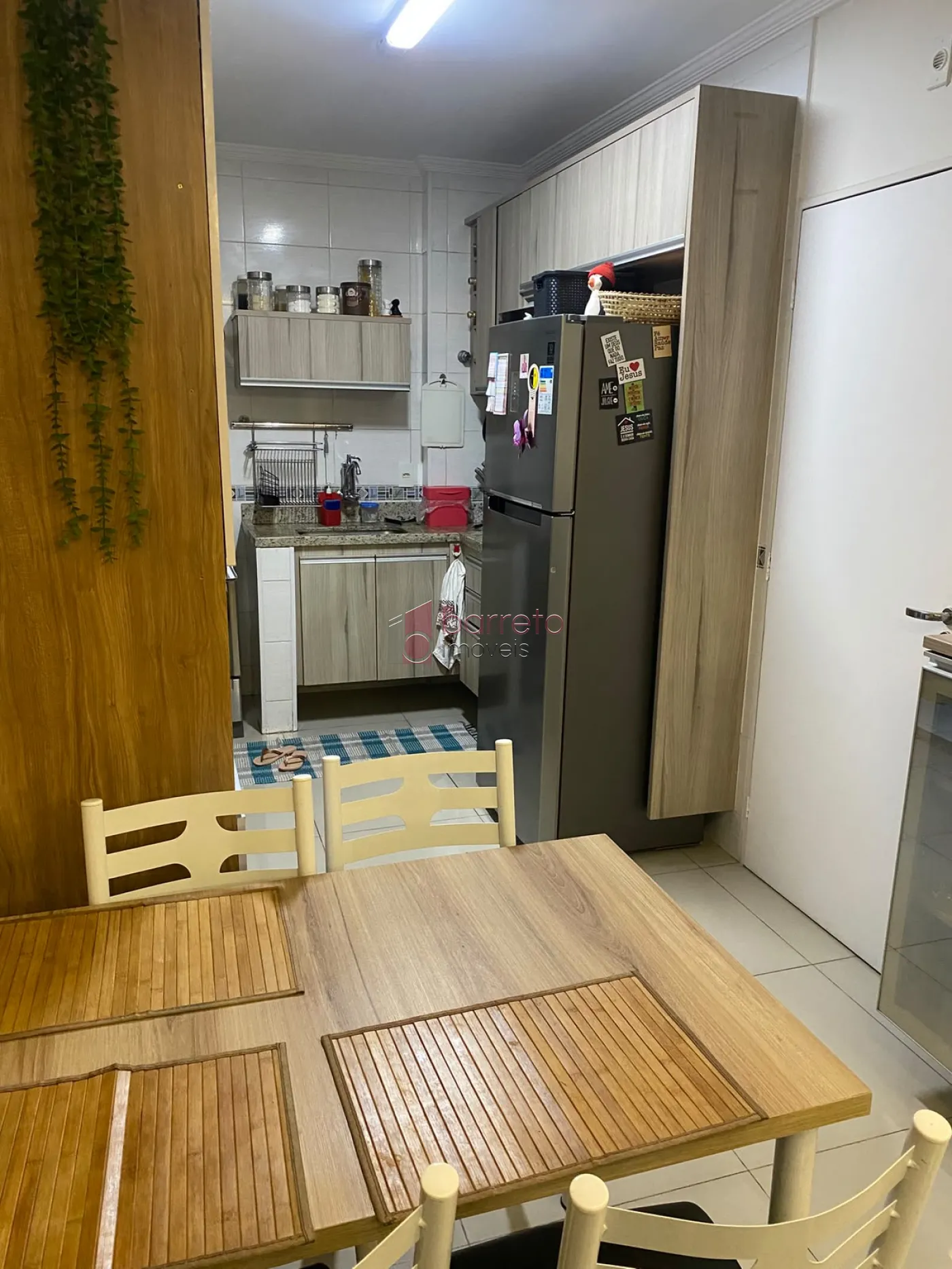 APARTAMENTO COM 03 QUARTOS À VENDA NO EDIFÍCIO MARIA JOSÉ – VILA APARECIDA – JUNDIAÍ/SP