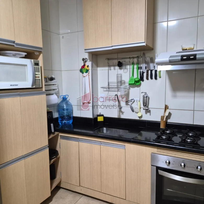 APARTAMENTO À VENDA NO EDIFÍCIO MARIA JOSÉ NO BAIRRO VILA APARECIDA EM JUNDIAÍ/SP
