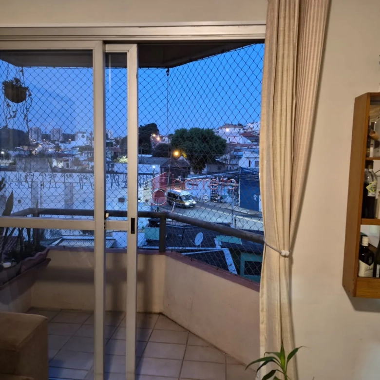APARTAMENTO À VENDA NO EDIFÍCIO MARIA JOSÉ NO BAIRRO VILA APARECIDA EM JUNDIAÍ/SP