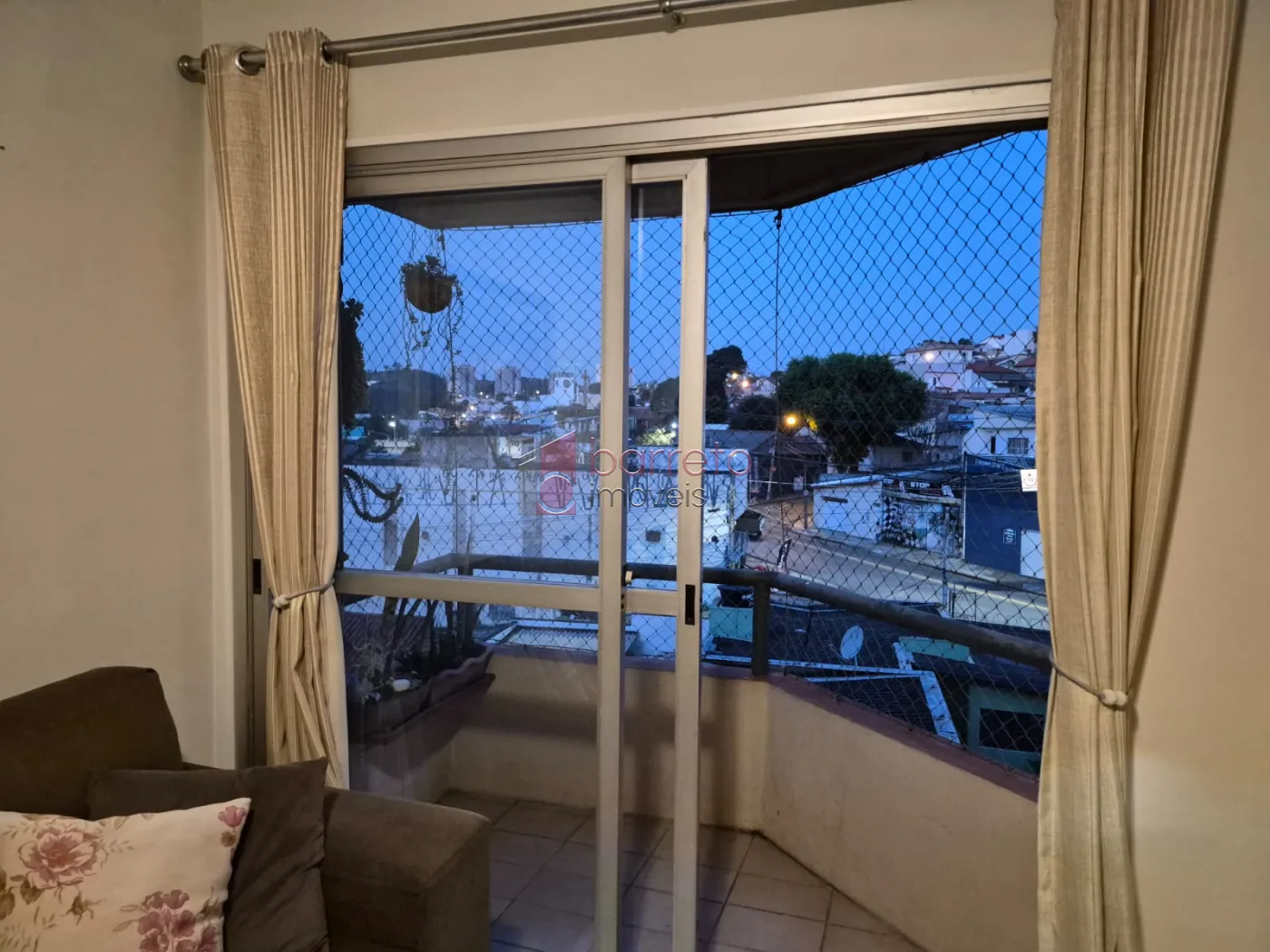 APARTAMENTO À VENDA NO EDIFÍCIO MARIA JOSÉ NO BAIRRO VILA APARECIDA EM JUNDIAÍ/SP