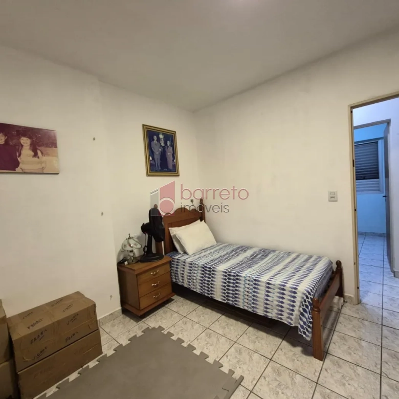 APARTAMENTO À VENDA NO EDIFÍCIO MARIA JOSÉ NO BAIRRO VILA APARECIDA EM JUNDIAÍ/SP