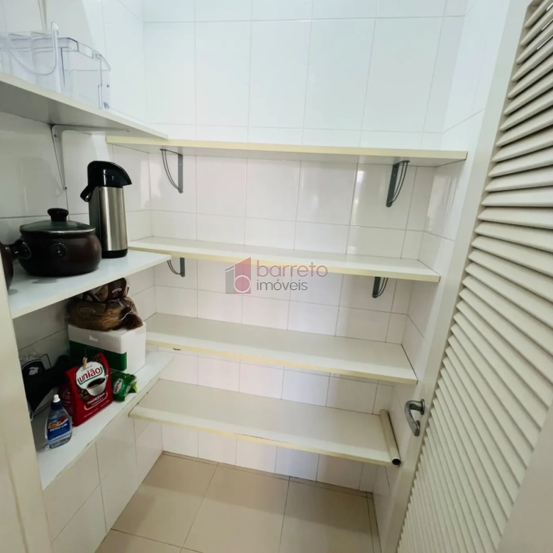 APARTAMENTO A VENDA NO CONDOMINIO VITORIA GARDEN CONTENDO :