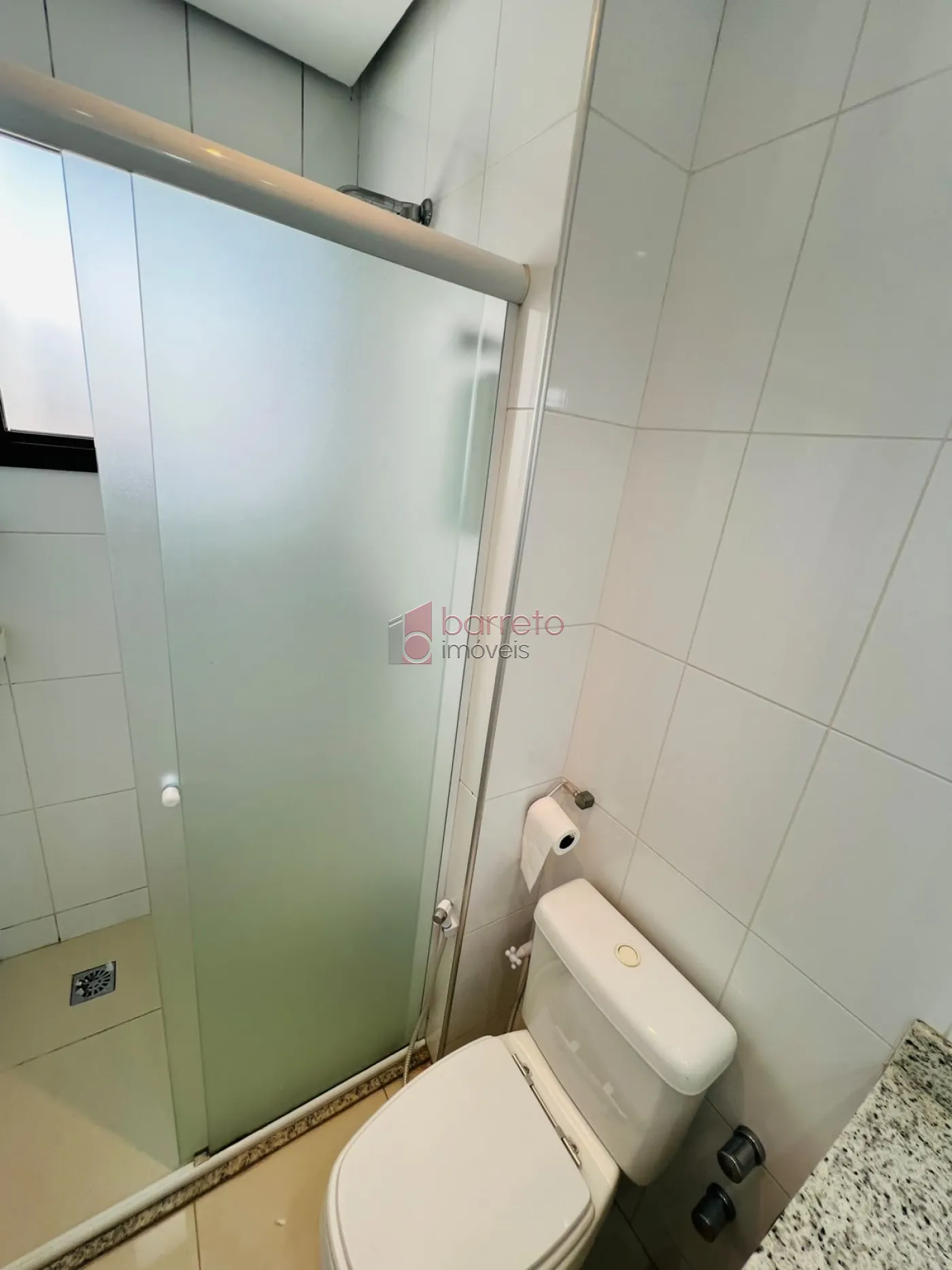 APARTAMENTO A VENDA NO CONDOMINIO VITORIA GARDEN CONTENDO :
