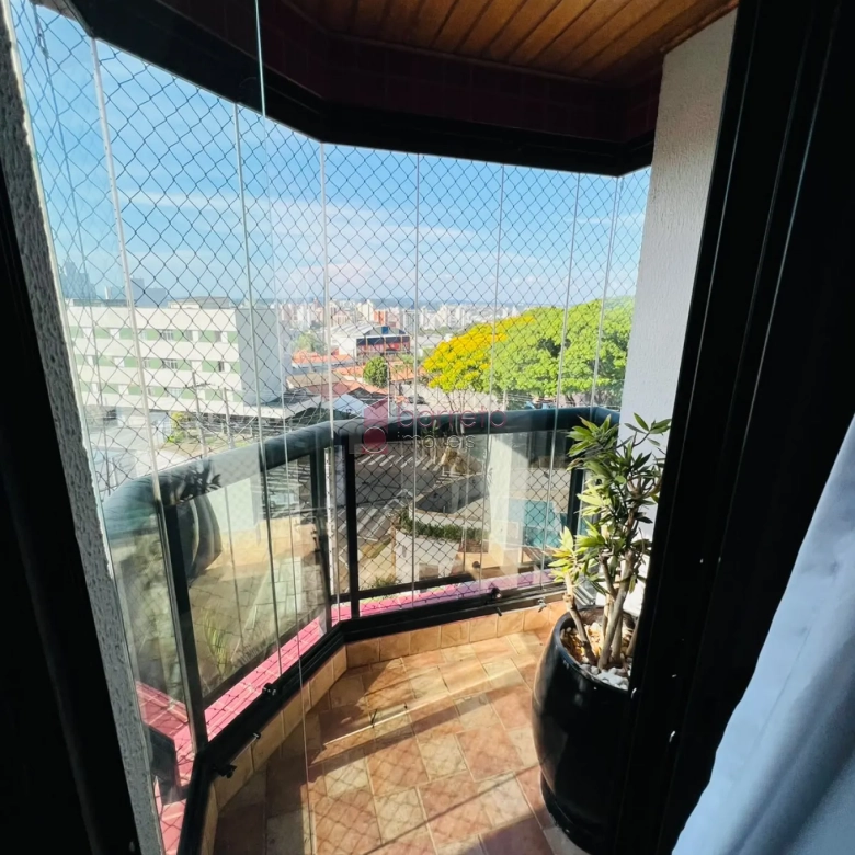APARTAMENTO A VENDA NO CONDOMINIO VITORIA GARDEN CONTENDO :