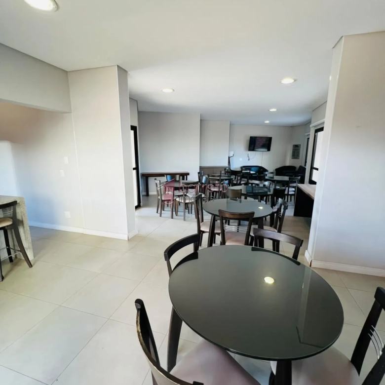 APARTAMENTO A VENDA NO CONDOMINIO VITORIA GARDEN CONTENDO :