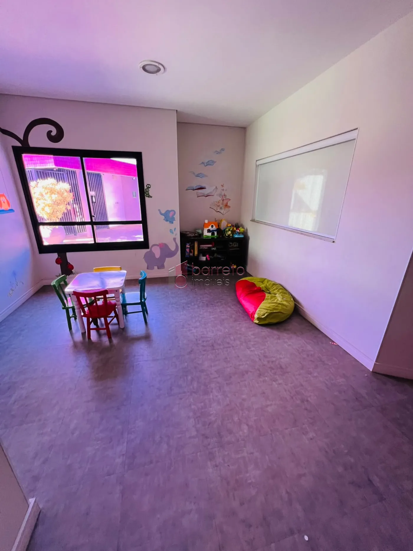 APARTAMENTO A VENDA NO CONDOMINIO VITORIA GARDEN CONTENDO :