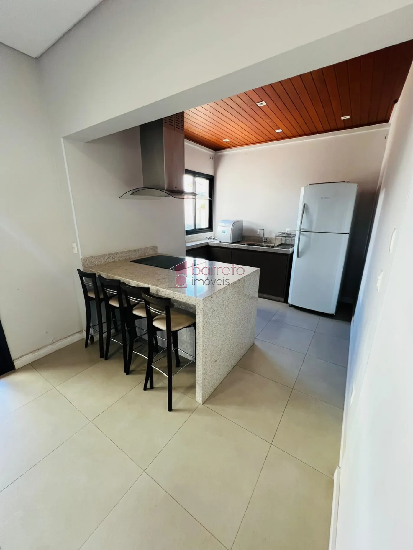 APARTAMENTO A VENDA NO CONDOMINIO VITORIA GARDEN CONTENDO :