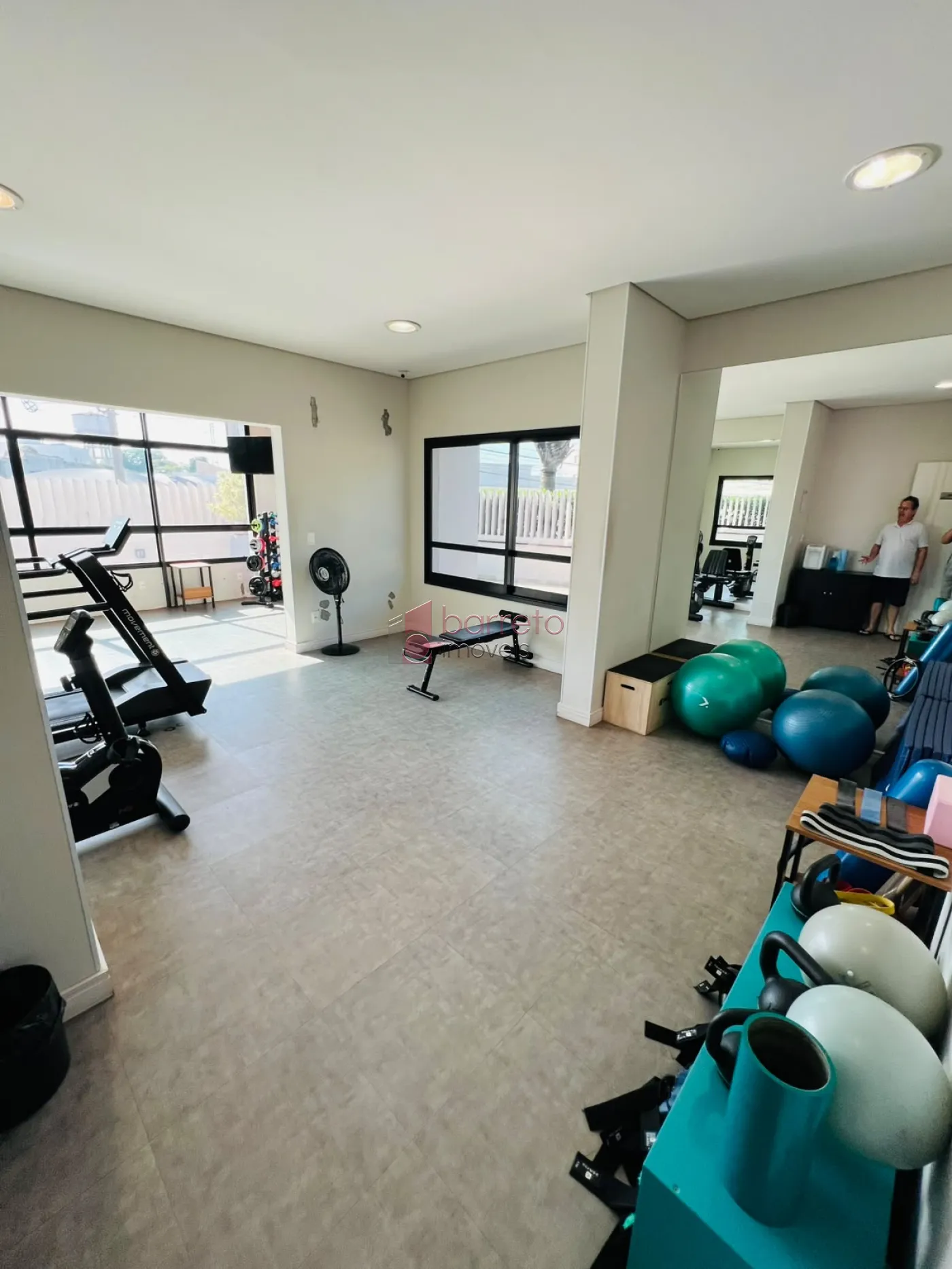 APARTAMENTO A VENDA NO CONDOMINIO VITORIA GARDEN CONTENDO :