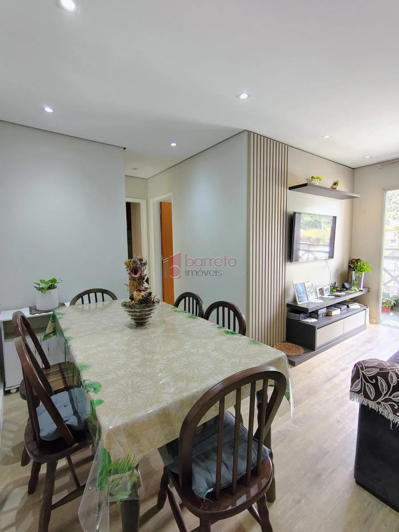 APARTAMENTO À VENDA NO CONDOMÍNIO ILHA DAS FLORES I – BAIRRO VILA JOANA – JUNDIAÍ/SP
