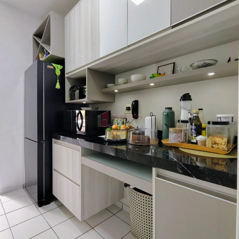 APARTAMENTO À VENDA NO CONDOMÍNIO ILHA DAS FLORES I – BAIRRO VILA JOANA – JUNDIAÍ/SP