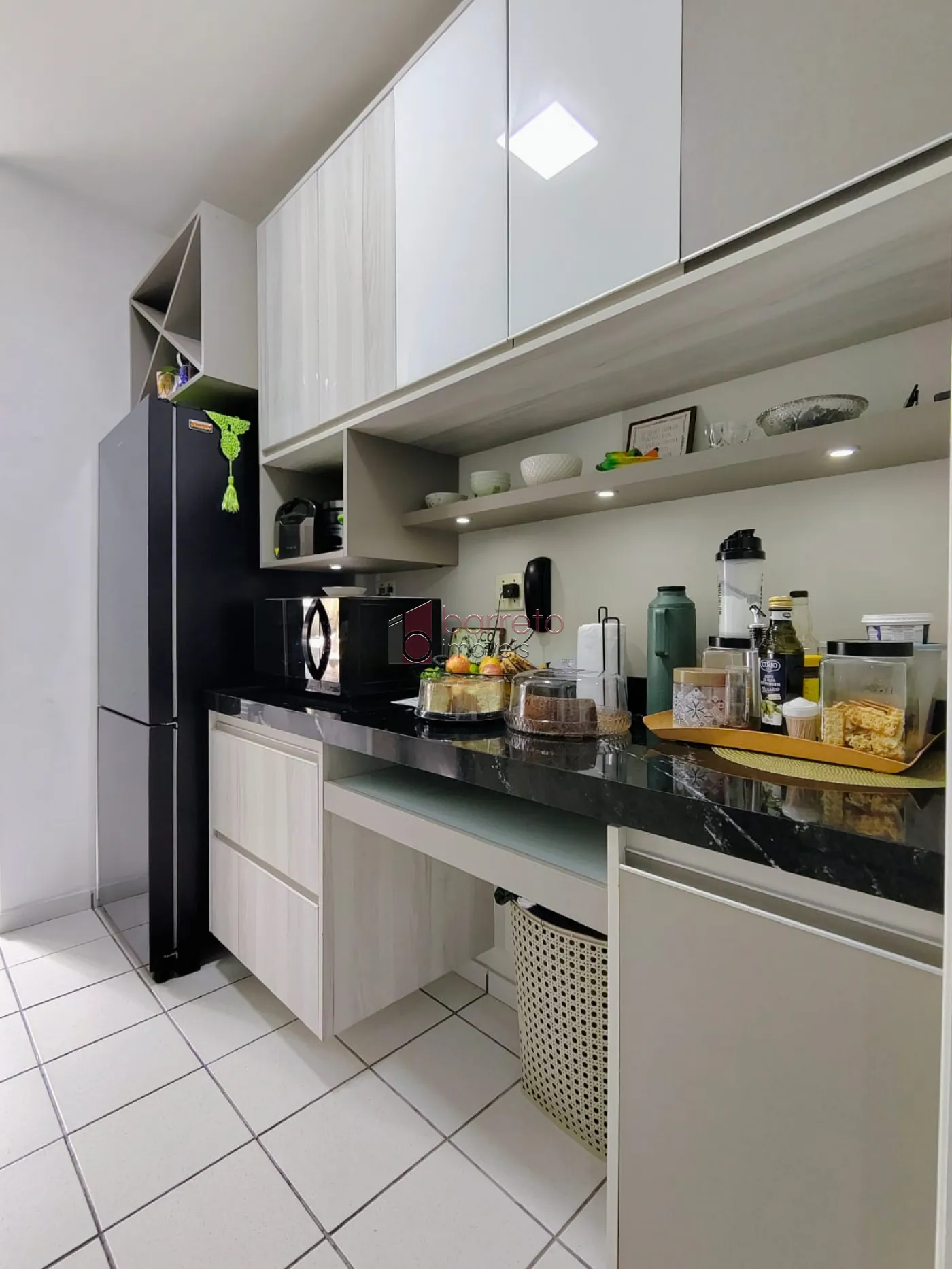 APARTAMENTO À VENDA NO CONDOMÍNIO ILHA DAS FLORES I – BAIRRO VILA JOANA – JUNDIAÍ/SP
