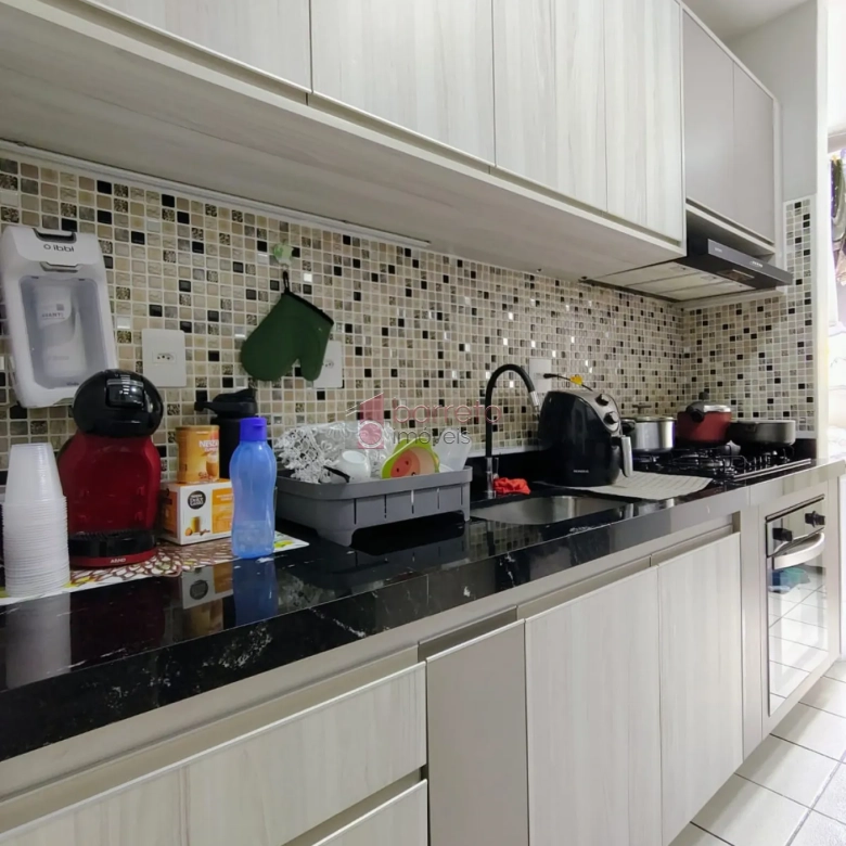 APARTAMENTO À VENDA NO CONDOMÍNIO ILHA DAS FLORES I – BAIRRO VILA JOANA – JUNDIAÍ/SP
