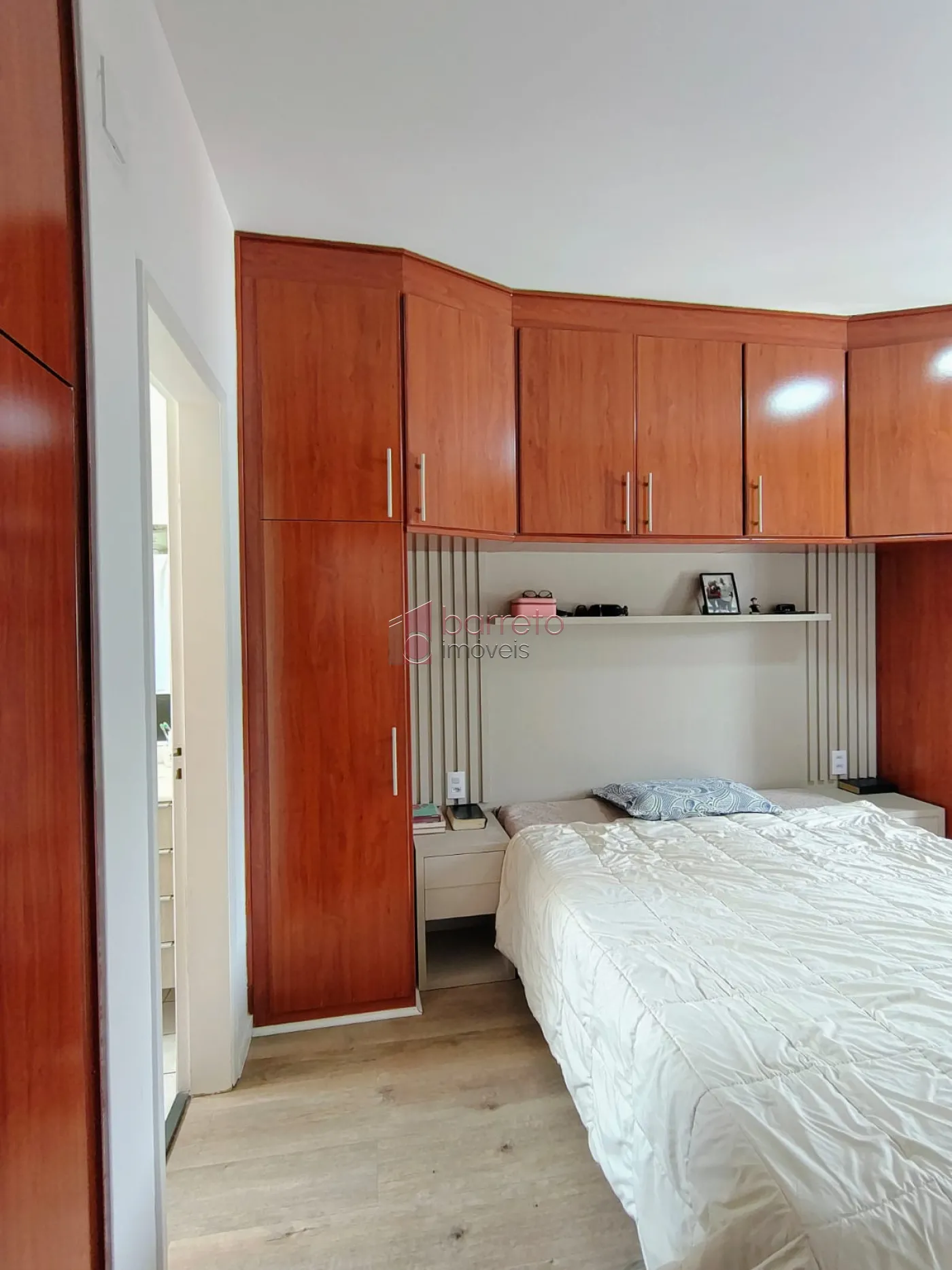 APARTAMENTO À VENDA NO CONDOMÍNIO ILHA DAS FLORES I – BAIRRO VILA JOANA – JUNDIAÍ/SP