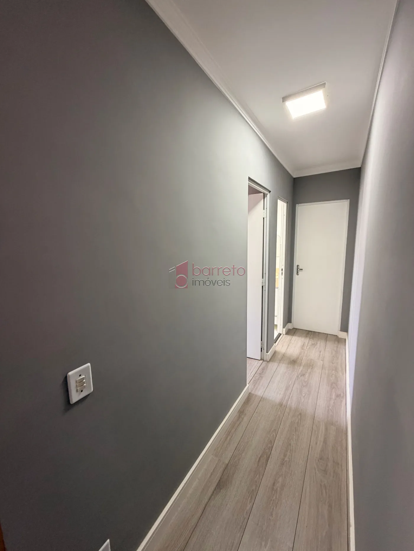 APARTAMENTO MOBILIADO PARA LOCAÇÃO NO CONDOMÍNIO TRENTINO – JUNDIAÍ/SP