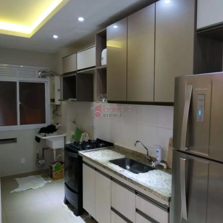 APARTAMENTO SEMI MOBILIADO PARA LOCAÇÃO NO CONDOMÍNIO TRENTINO – JUNDIAÍ/SP