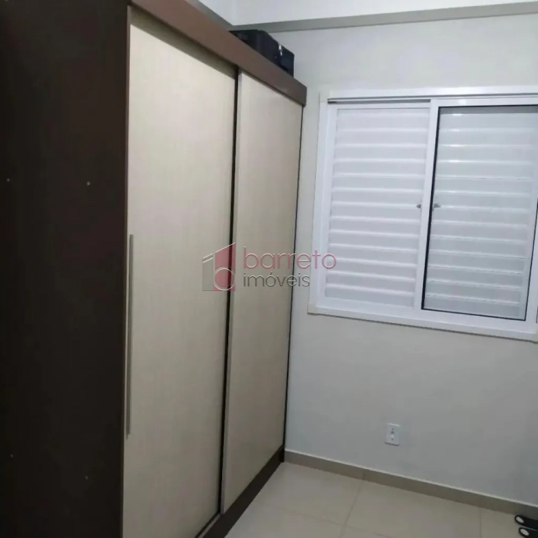 APARTAMENTO SEMI MOBILIADO PARA LOCAÇÃO NO CONDOMÍNIO TRENTINO – JUNDIAÍ/SP