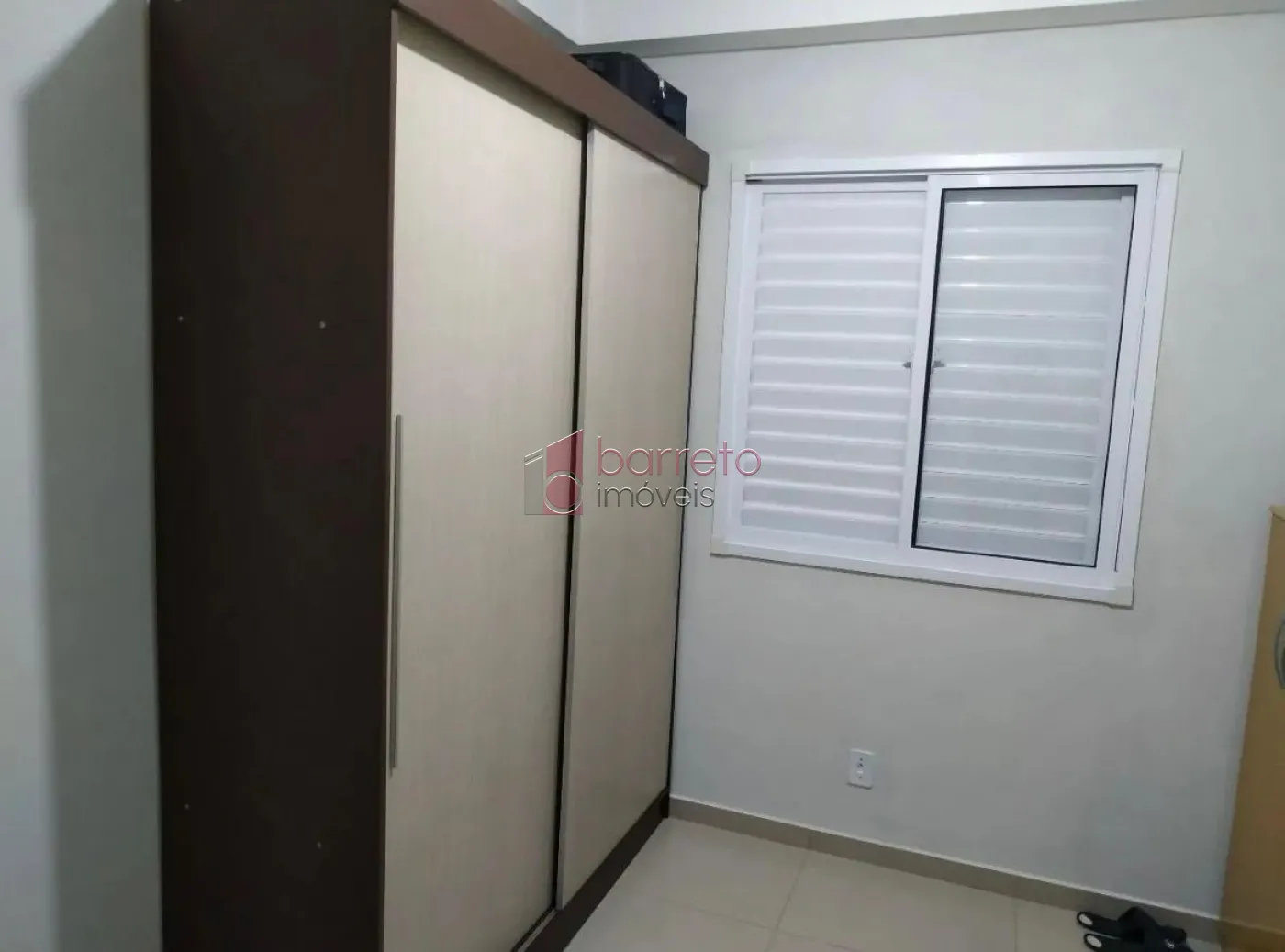 APARTAMENTO SEMI MOBILIADO PARA LOCAÇÃO NO CONDOMÍNIO TRENTINO – JUNDIAÍ/SP