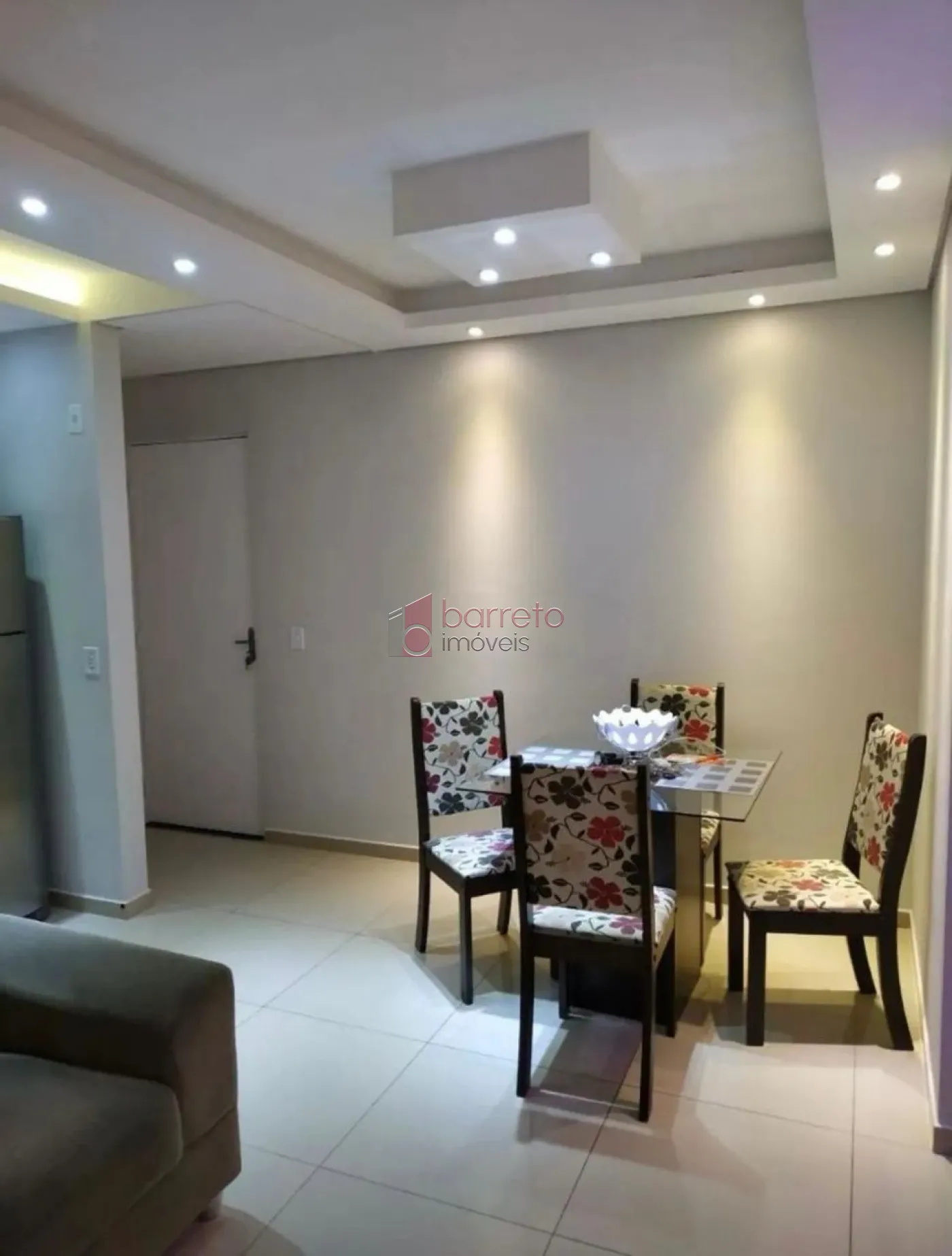 APARTAMENTO SEMI MOBILIADO PARA LOCAÇÃO NO CONDOMÍNIO TRENTINO – JUNDIAÍ/SP