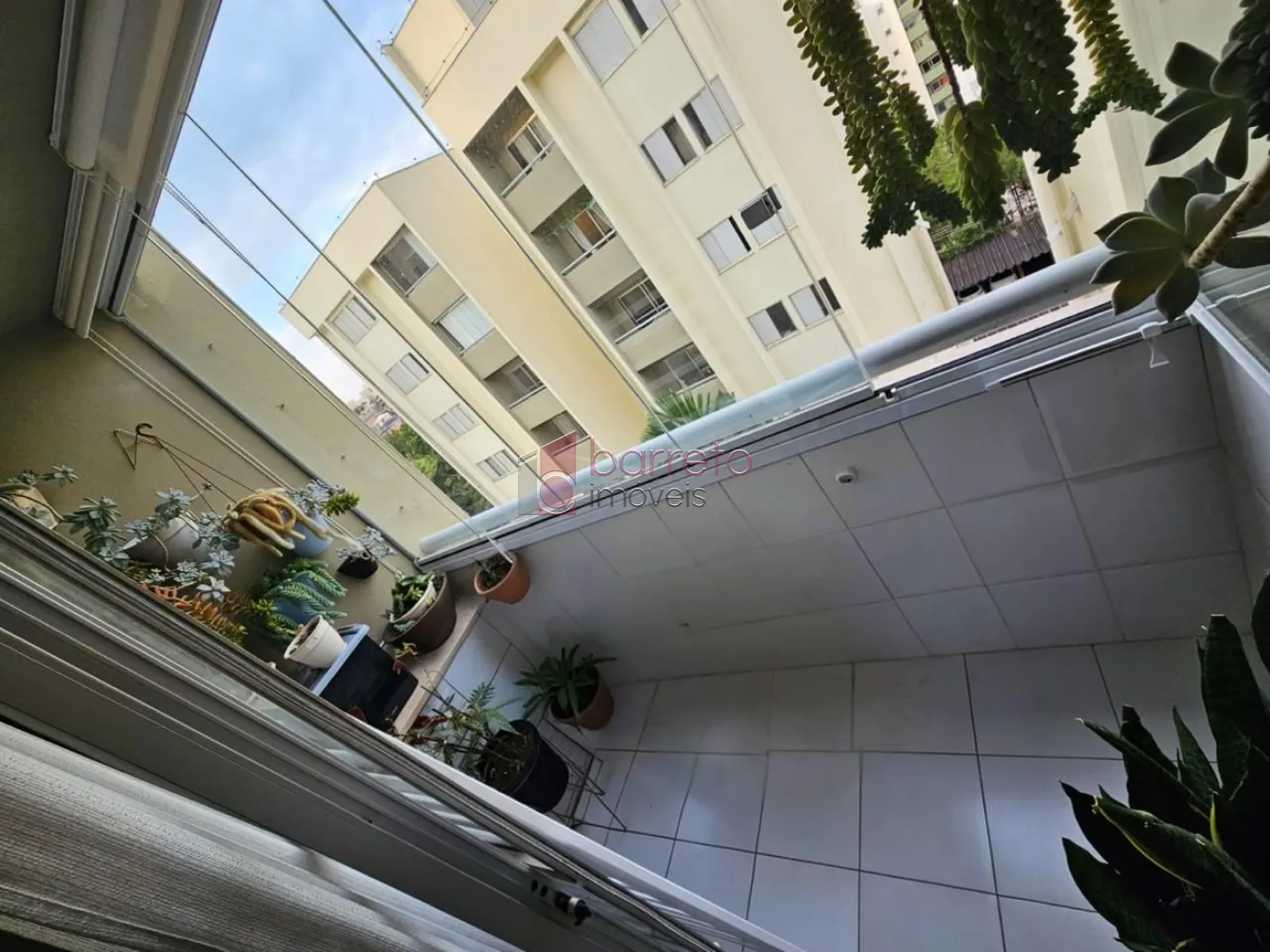 APARTAMENTO À VENDA NO CONDOMÍNIO DOS PÁSSAROS NO RESIDENCIAL ANCHIETA EM JUNDIAÍ/SP