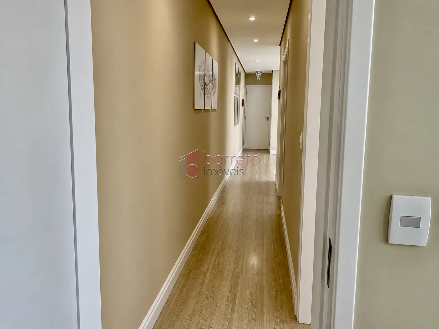 APARTAMENTO À VENDA NO CONDOMÍNIO VIVARTE MEDEIROS EM JUNDIAÍ/SP