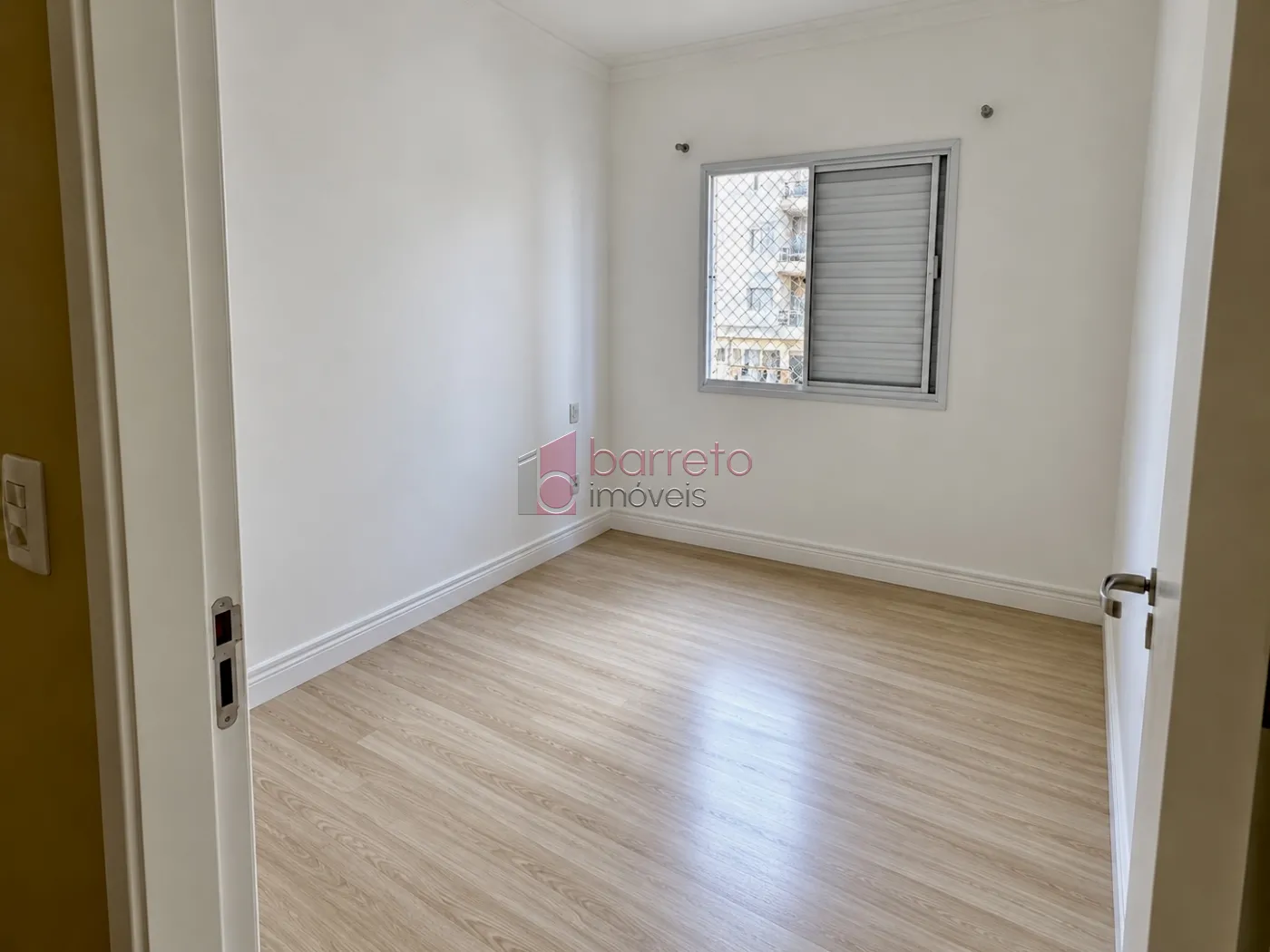 APARTAMENTO À VENDA NO CONDOMÍNIO VIVARTE MEDEIROS EM JUNDIAÍ/SP