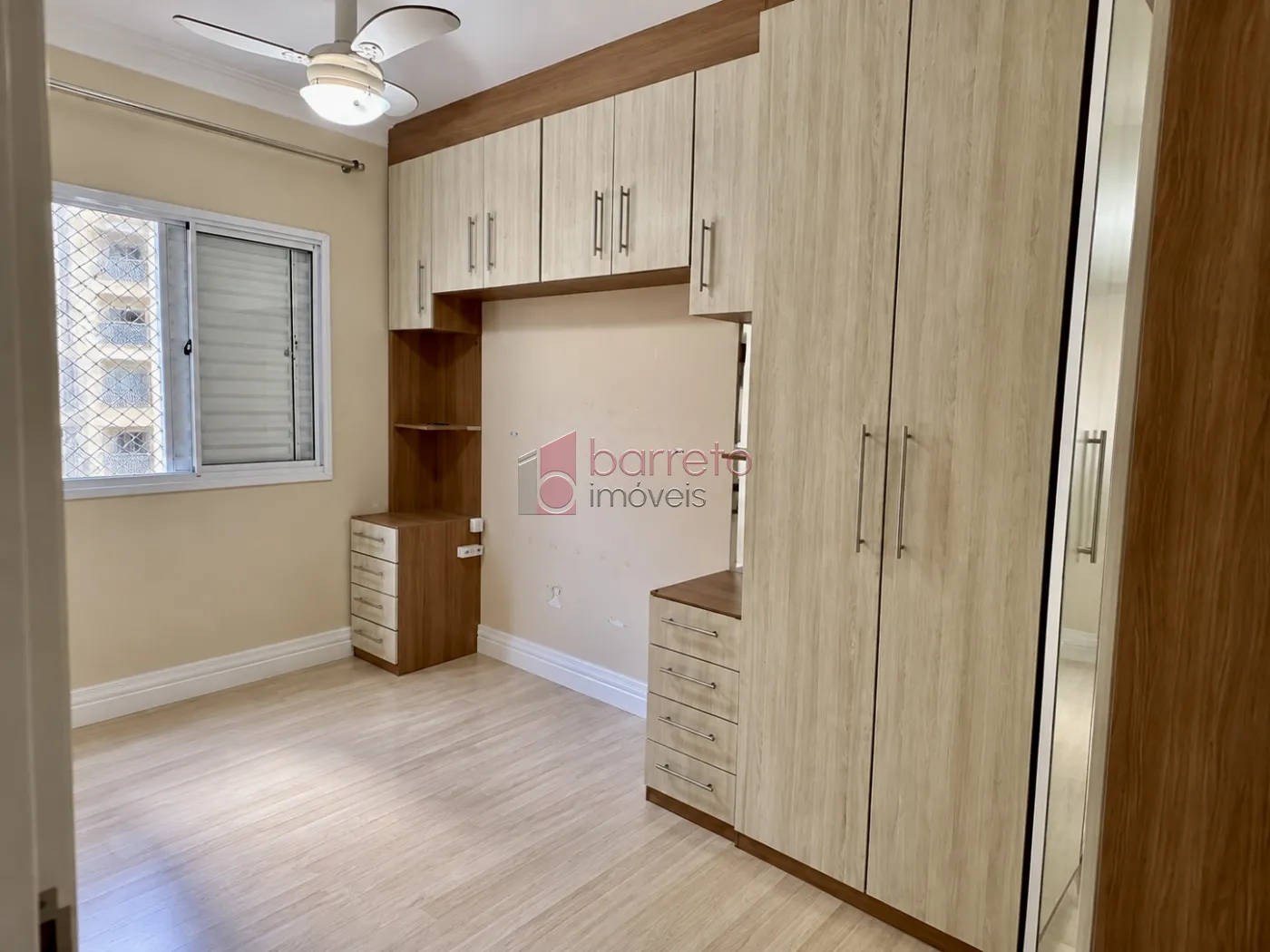 APARTAMENTO À VENDA NO CONDOMÍNIO VIVARTE MEDEIROS EM JUNDIAÍ/SP