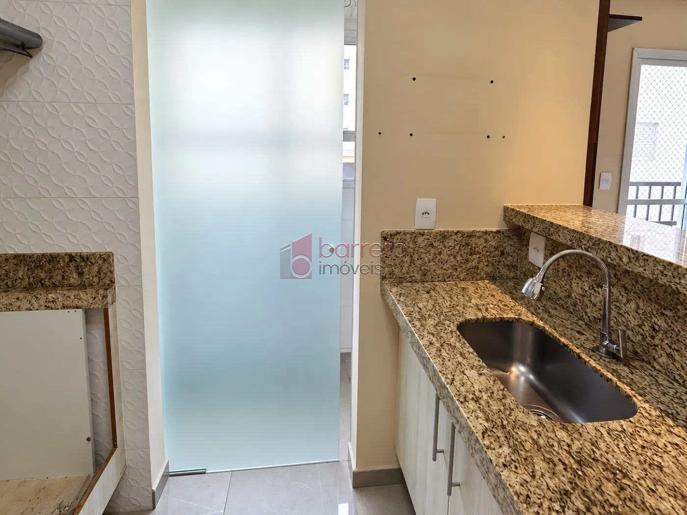 APARTAMENTO À VENDA NO CONDOMÍNIO VIVARTE MEDEIROS EM JUNDIAÍ/SP